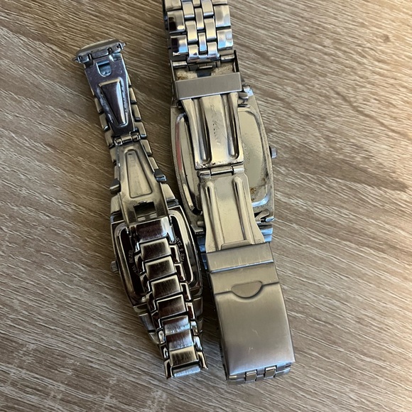 His and hers watch - Picture 2 of 4